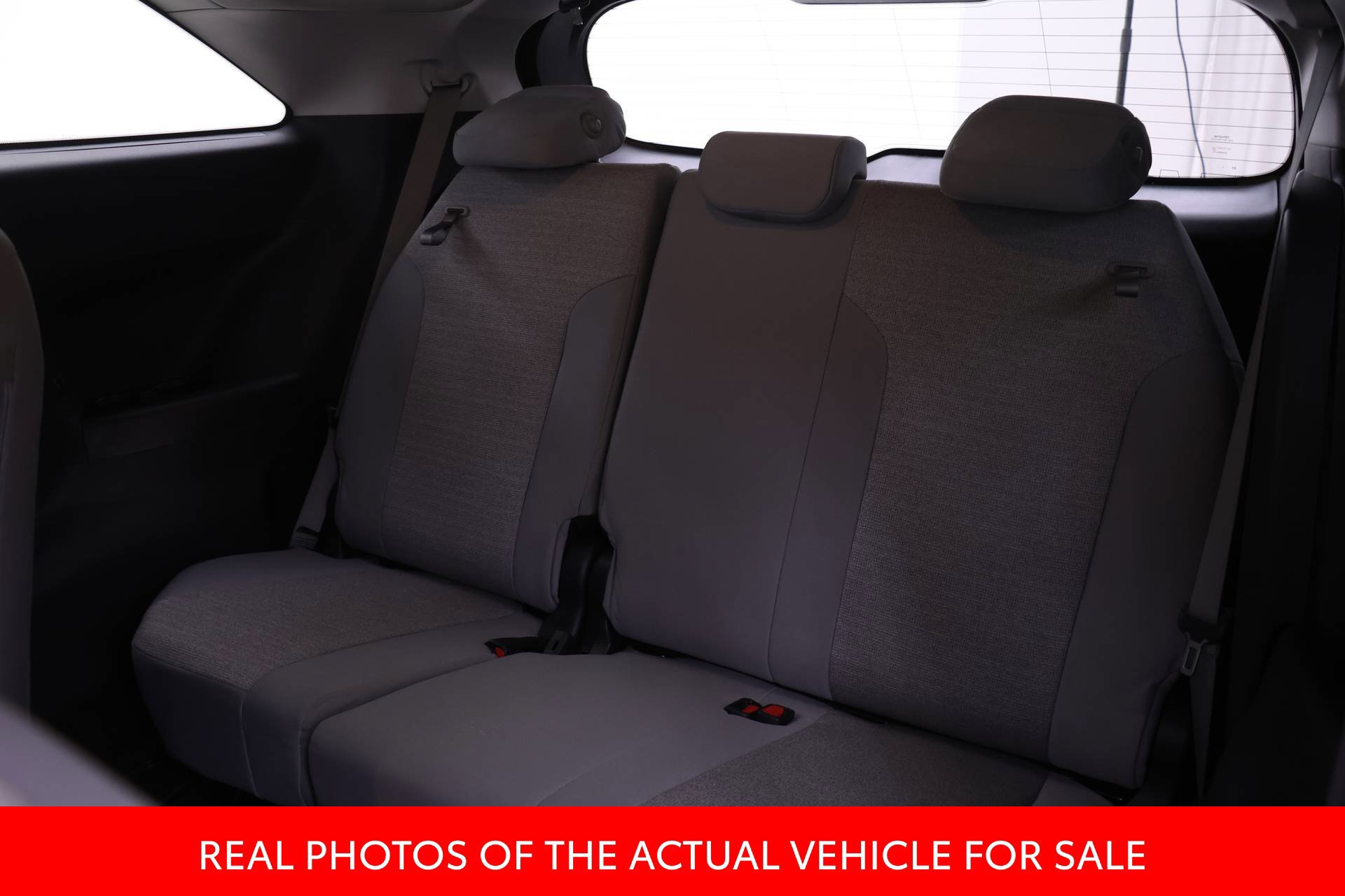 Certified 2025 Toyota Sienna LE AWD/4WD image 14