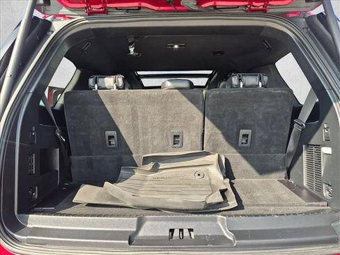 Used 2020 Ford Expedition XLT w/ Equipment Group 202A AWD/4WD image 6