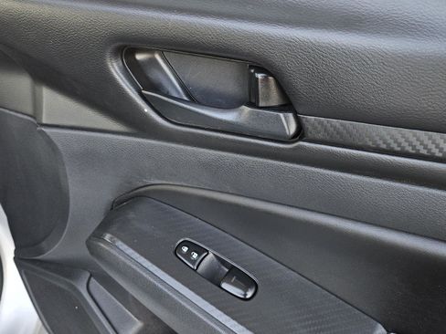 Used 2023 Nissan Altima 2.5 S image 29