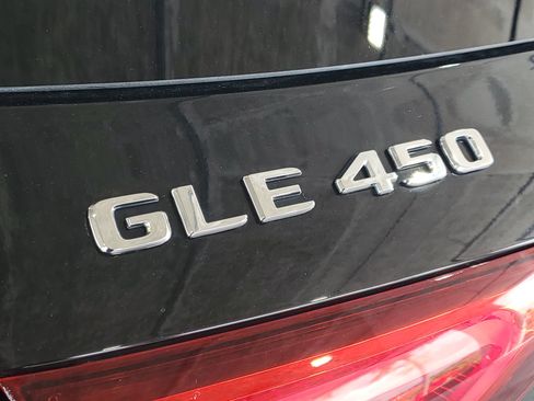 Used 2022 Mercedes-Benz GLE 450 4MATIC image 5