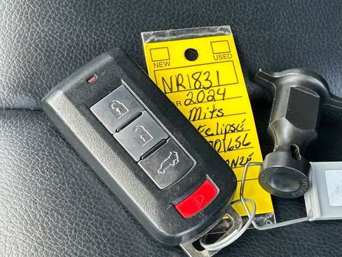 Used 2024 Mitsubishi Eclipse Cross SEL AWD/4WD image 54