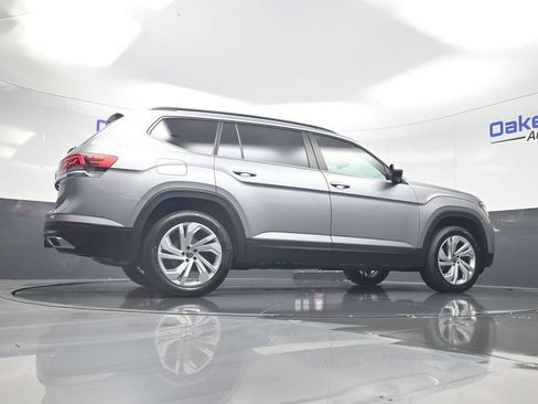 Used 2023 Volkswagen Atlas SE AWD/4WD image 47