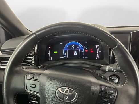 Certified 2025 Toyota Camry SE image 13