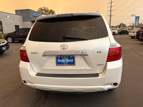 Used 2009 Toyota Highlander Limited AWD/4WD image 7