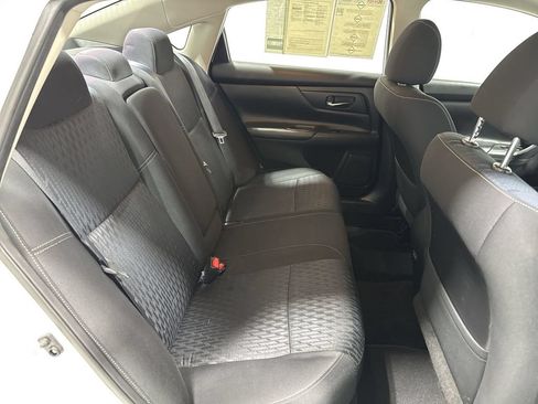 Used 2018 Nissan Altima 2.5 S w/ S Convenience Package FWD image 28
