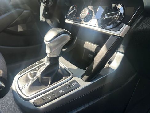 Used 2021 Kia Seltos S image 29