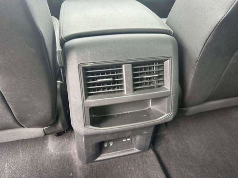 Used 2023 Volkswagen Atlas Cross Sport SEL R-Line image 12