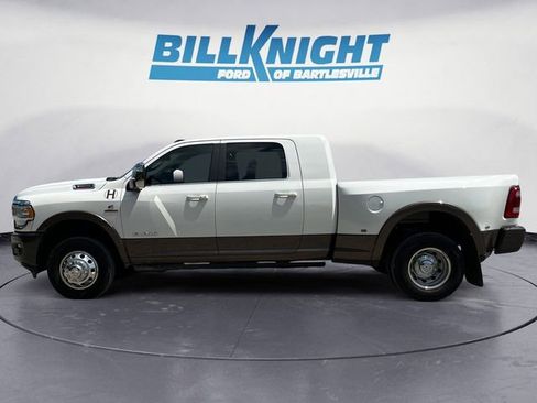 Used 2024 RAM 3500 Limited w/ Towing Technology Group image 2