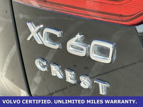 Certified 2023 Volvo XC60 B5 Plus w/ Climate Package image 12