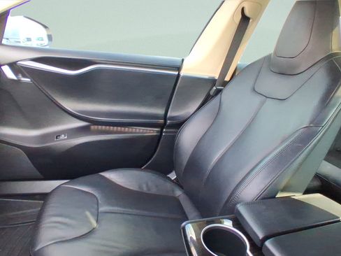 Used 2013 Tesla Model S RWD image 18
