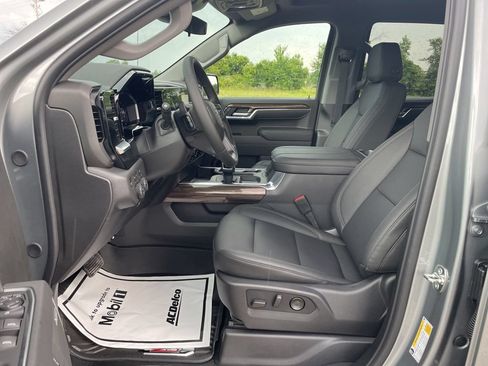 New 2026 Chevrolet Silverado 1500 LT Trail Boss w/ Convenience Package II AWD/4WD image 14