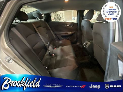 Used 2023 Chevrolet Malibu LT w/ Driver Confidence Package FWD image 18