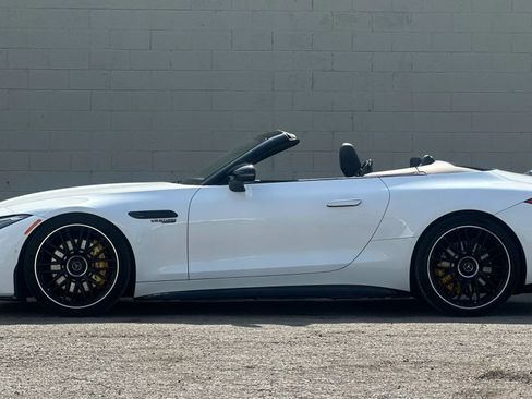 Used 2022 Mercedes-Benz SL 63 AMG 4MATIC image 26