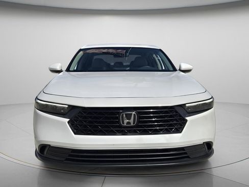 Certified 2024 Honda Accord LX image 5