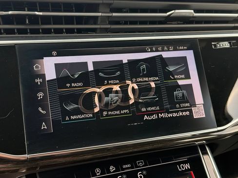Certified 2025 Audi Q7 3.0T Premium Plus AWD/4WD image 24