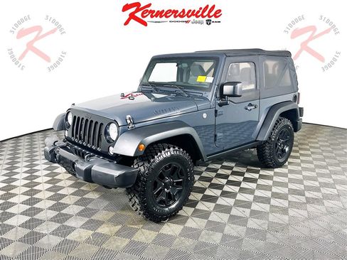 Used 2018 Jeep Wrangler Sport image 3