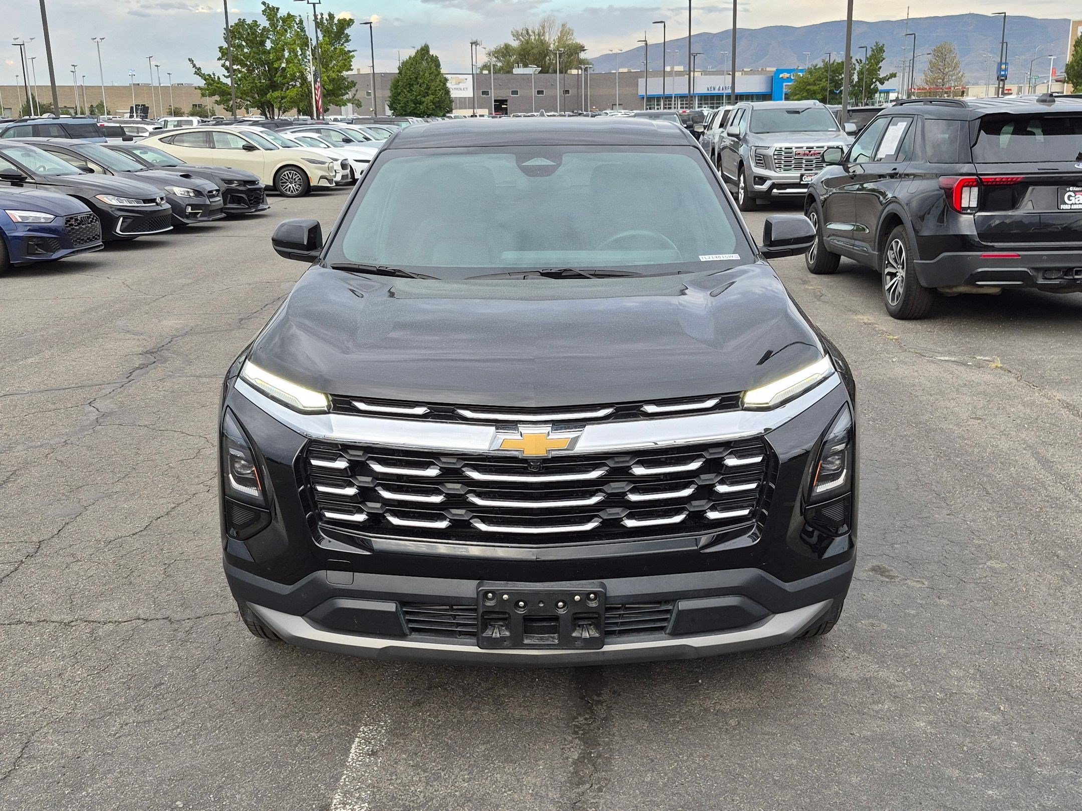 Used 2026 Chevrolet Equinox LT w/ Convenience Package II AWD/4WD image 12