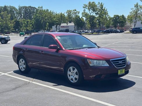 Used 2010 Hyundai Sonata GLS FWD image 7