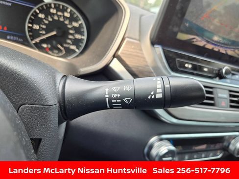 Certified 2025 Nissan Altima 2.5 SV w/ SV Special Edition Package FWD image 23