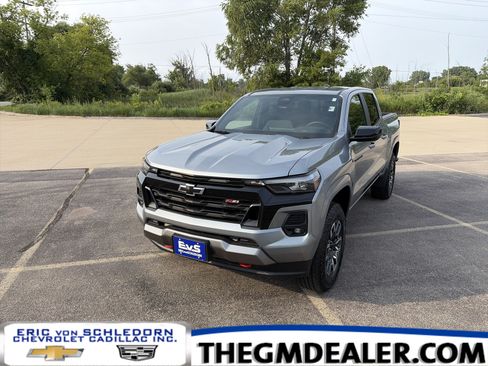 Used 2026 Chevrolet Colorado Z71 AWD/4WD image 1