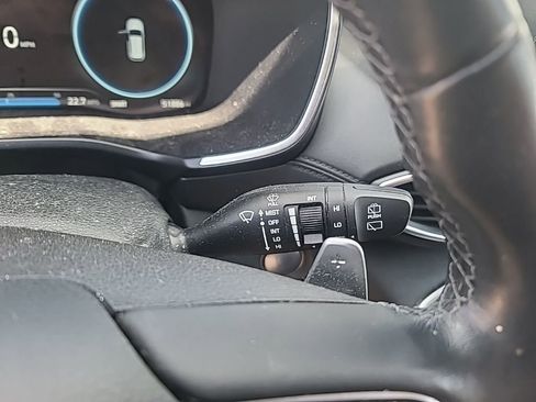 Used 2022 Hyundai Santa Fe XRT image 4