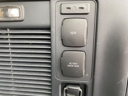 Certified 2025 Ford Expedition Tremor AWD/4WD image 55