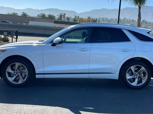 Used 2026 Genesis GV70 2.5T image 12