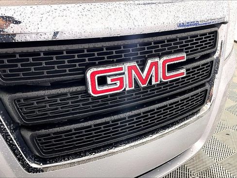 Used 2015 GMC Terrain SLE FWD image 23