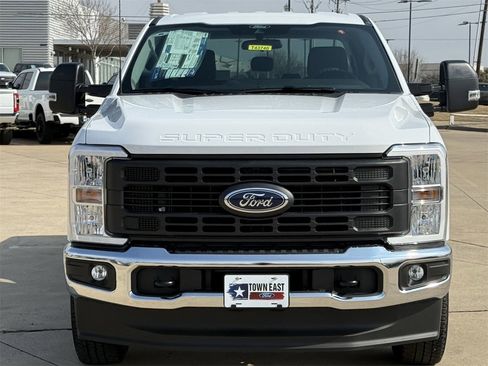 New 2026 Ford F250 XL image 13