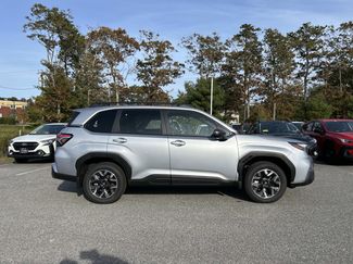 Used 2025 Subaru Forester Premium video 2