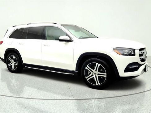Used 2022 Mercedes-Benz GLS 450 4MATIC image 3