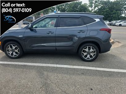 Used 2023 Kia Seltos EX