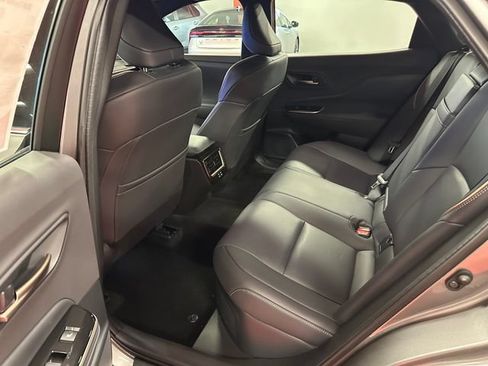 Certified 2026 Toyota Crown AWD/4WD image 13