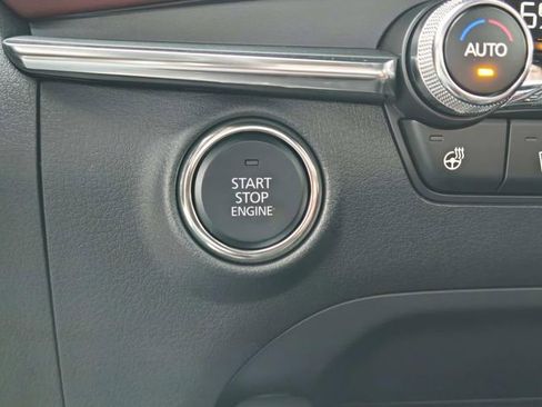 New 2026 MAZDA MAZDA3 Hatchback w/Premium Plus Pkg image 24