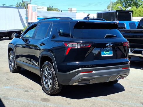 Used 2025 Chevrolet Equinox ACTIV w/ Safety and Technology Package AWD/4WD image 4