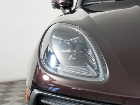 Used 2026 Porsche Macan S AWD/4WD image 11