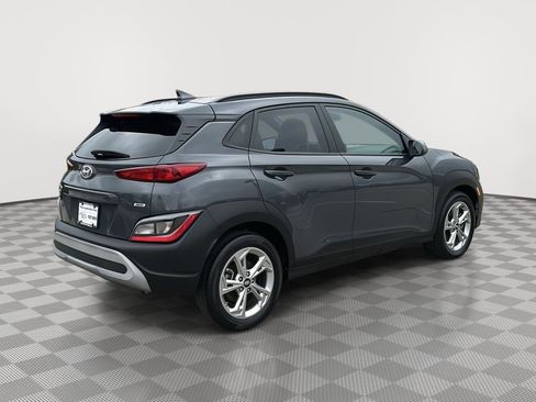 Used 2023 Hyundai Kona SEL w/ Convenience Package image 5