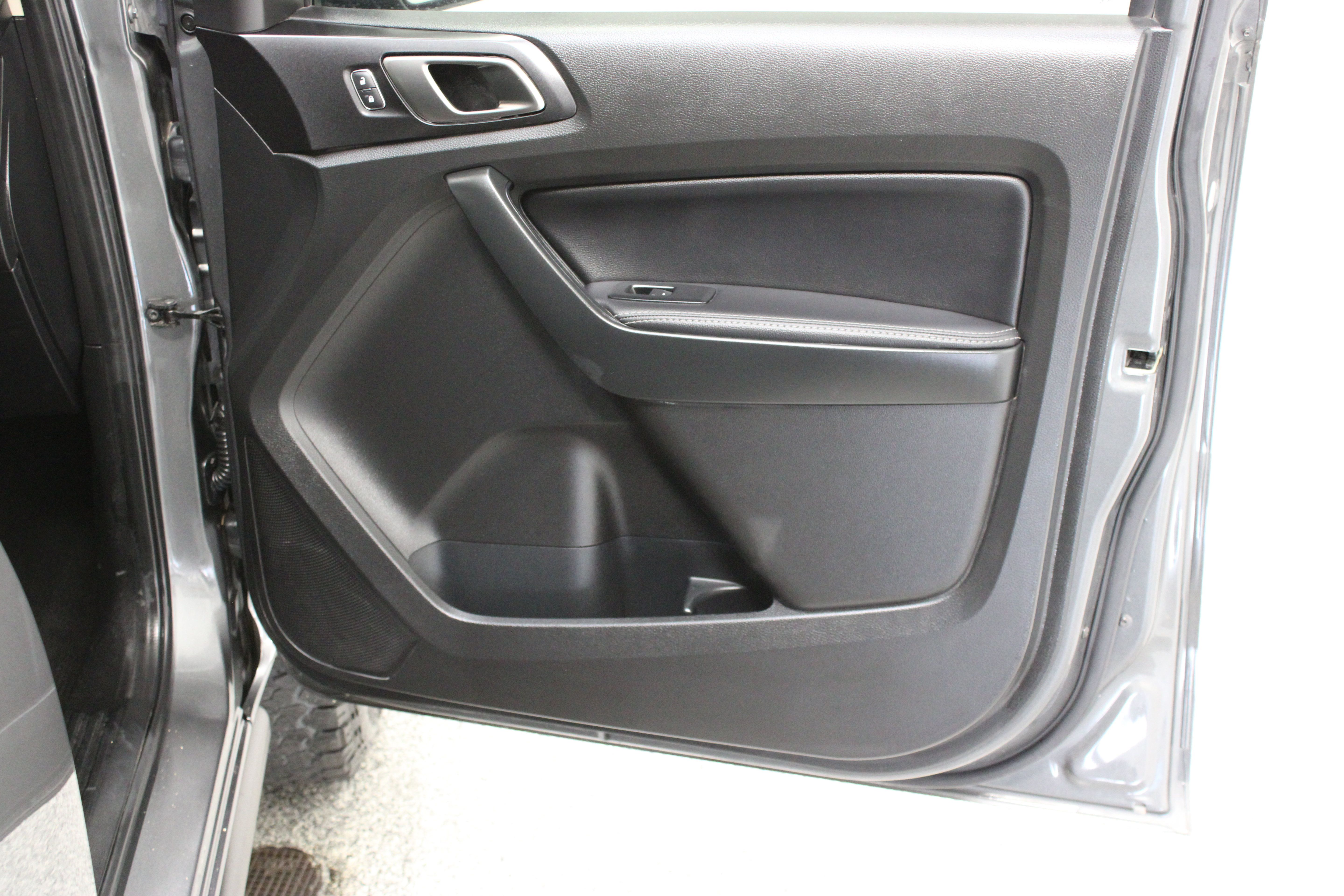 Used 2022 Ford Ranger Lariat w/ Tremor Off-Road Package AWD/4WD image 38