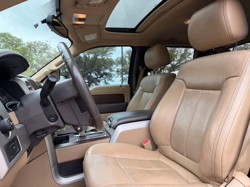 Used 2014 Ford F150 Lariat w/ Equipment Group 502A Luxury image 8