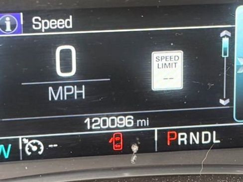 Used 2018 GMC Acadia SLT image 13