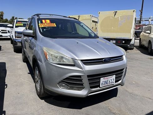 Used 2013 Ford Escape SE image 30