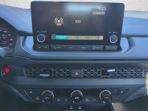 New 2025 Honda Accord SE image 12