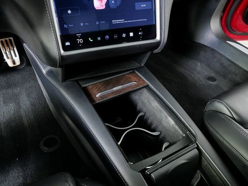 Used 2020 Tesla Model S Performance image 17