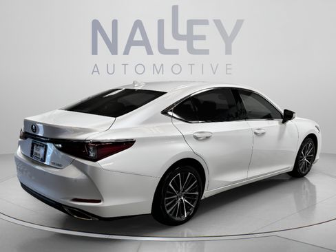 Used 2022 Lexus ES 350 w/ Premium Package FWD image 5