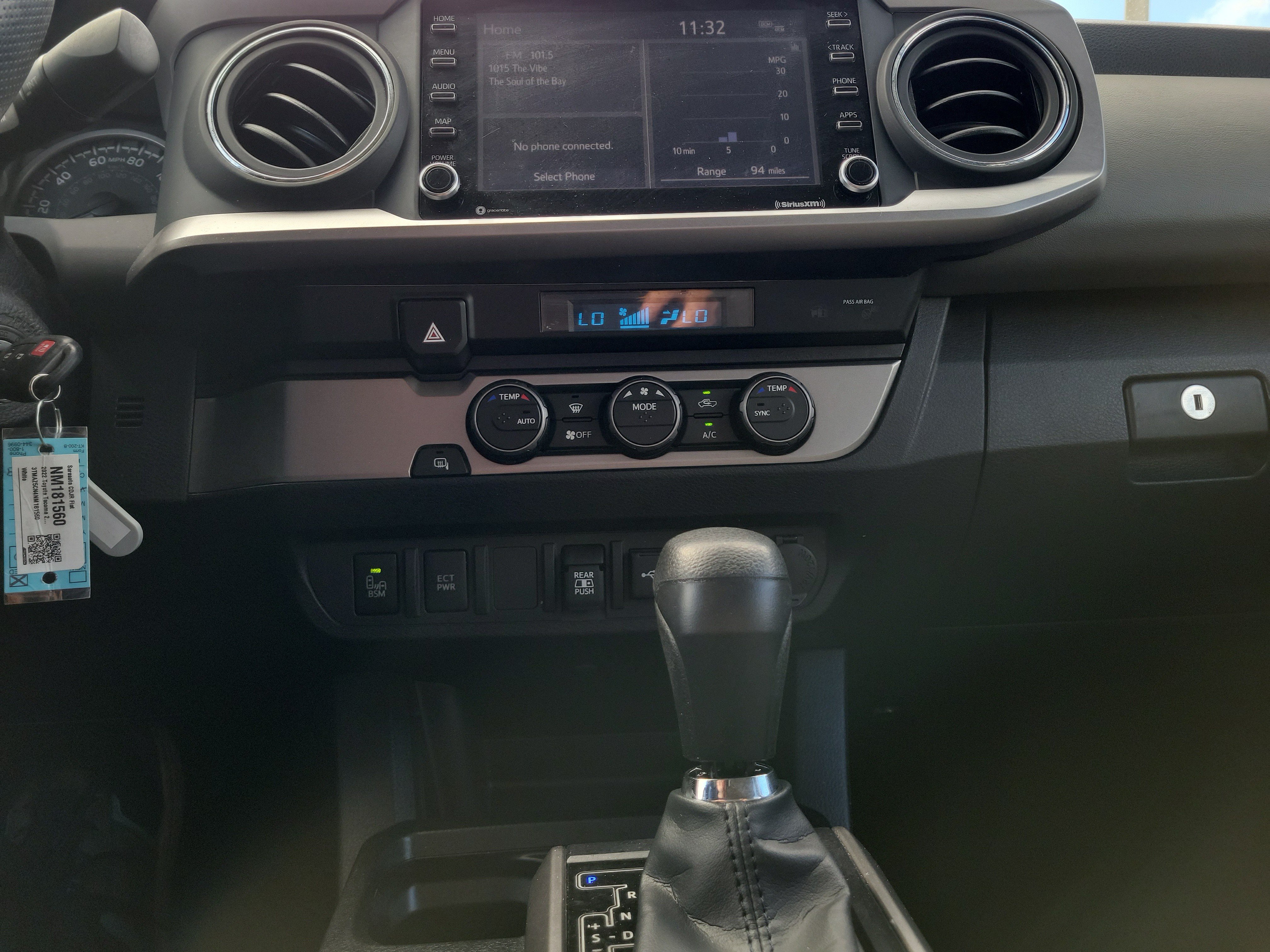 Used 2022 Toyota Tacoma SR5 w/ Technology Package RWD image 25