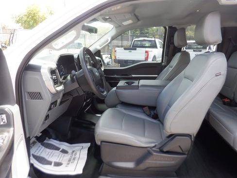 Used 2022 Ford F150 XL w/ Equipment Group 101A High RWD image 10