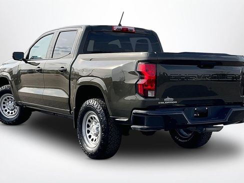 Used 2023 Chevrolet Colorado W/T image 5