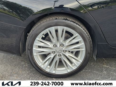 Used 2025 Cadillac CT4 Premium Luxury RWD image 9