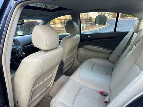Used 2012 INFINITI G37 x w/ Premium Pkg image 33