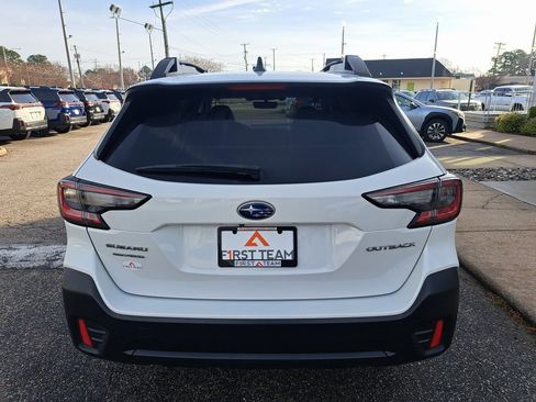 Certified 2021 Subaru Outback Premium image 5